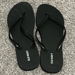 Old Navy Women's Black Flip-Flop Sandals Size 8